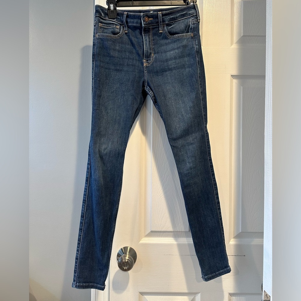 Hollister jeans